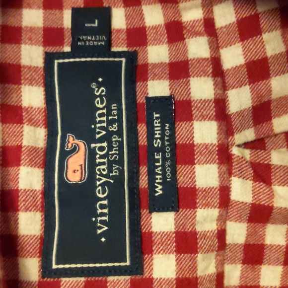 Men's L Vineyard Vines Lightweight Flannel Whale Shirt - Picture 3 of 3